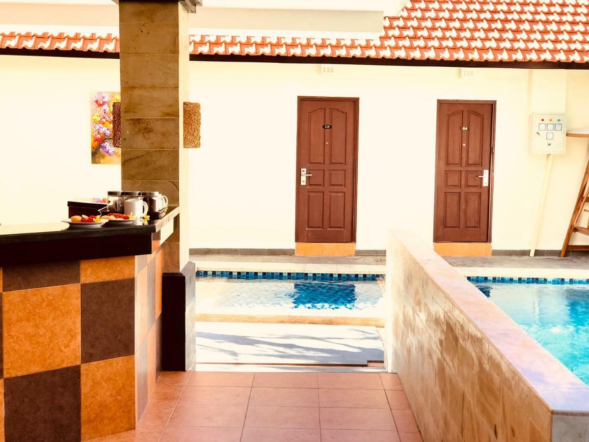 מלון Kuta Selatan Familytel Bali מראה חיצוני תמונה