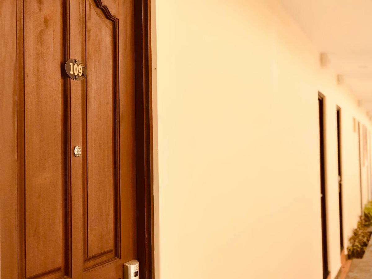 מלון Kuta Selatan Familytel Bali מראה חיצוני תמונה