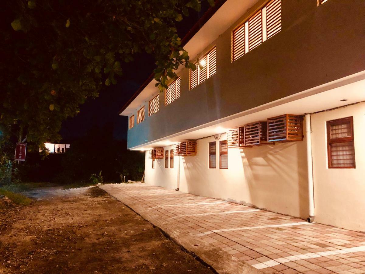 מלון Kuta Selatan Familytel Bali מראה חיצוני תמונה